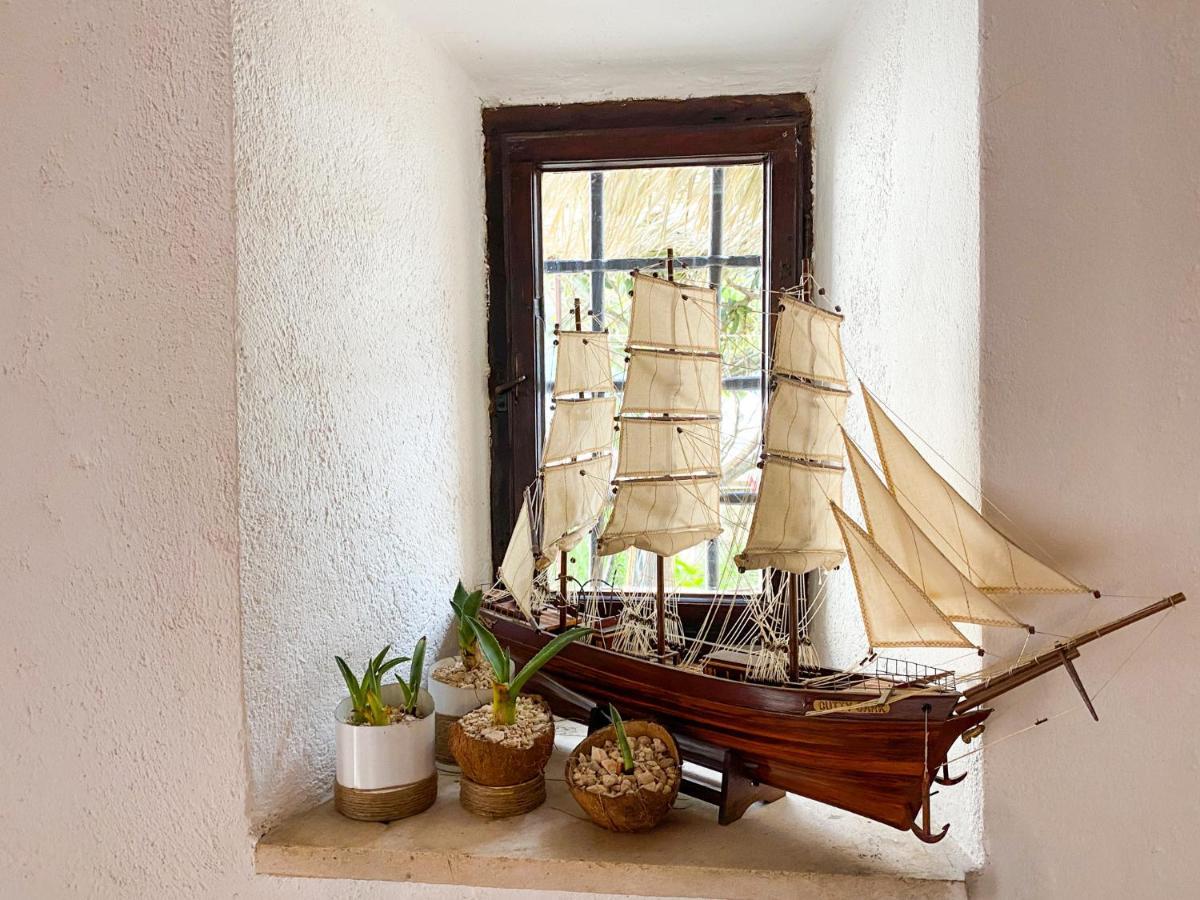 Villa Charming Bohemian House In Perast Esterno foto