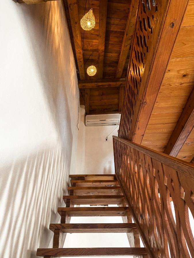 Villa Charming Bohemian House In Perast Esterno foto