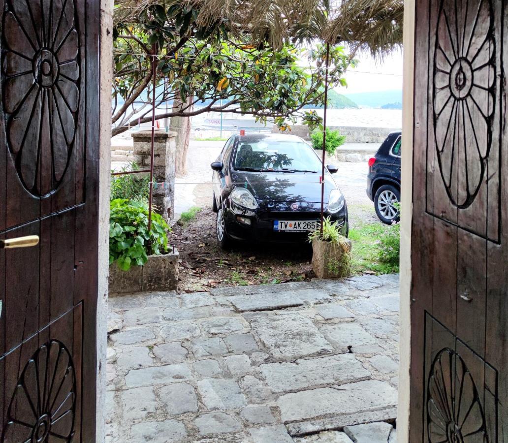 Villa Charming Bohemian House In Perast Esterno foto