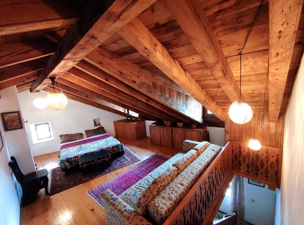 Villa Charming Bohemian House In Perast Esterno foto