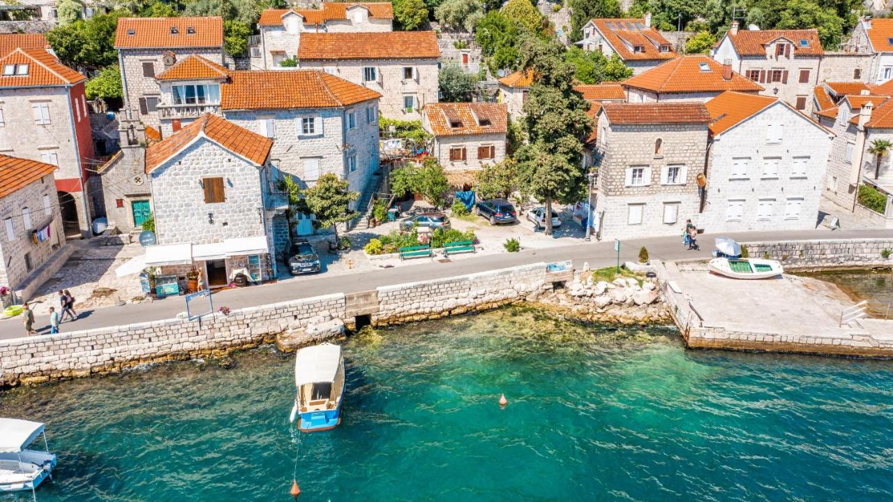 Villa Charming Bohemian House In Perast Esterno foto